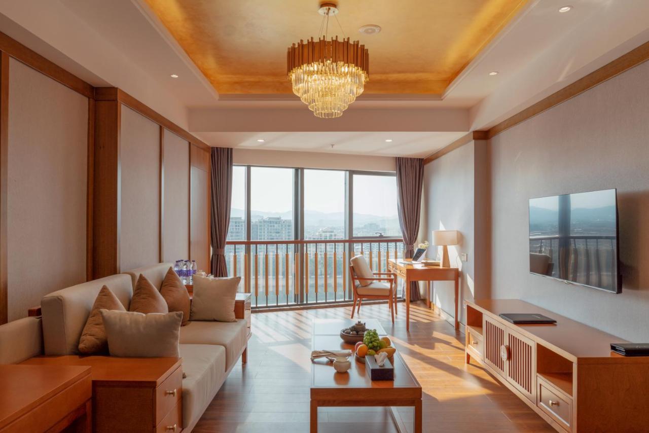 White Swan Guest House Meizhou เหมยโจว ภายนอก รูปภาพ