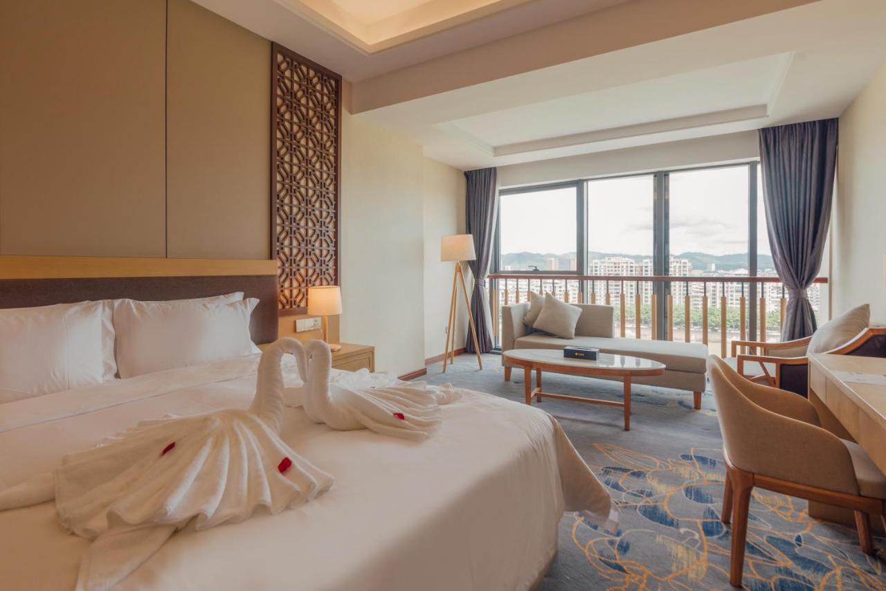 White Swan Guest House Meizhou เหมยโจว ภายนอก รูปภาพ