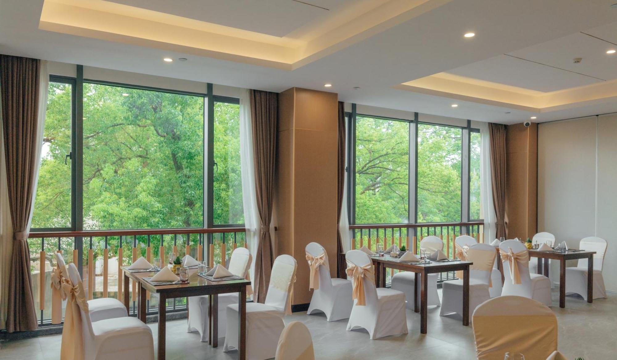 White Swan Guest House Meizhou เหมยโจว ภายนอก รูปภาพ